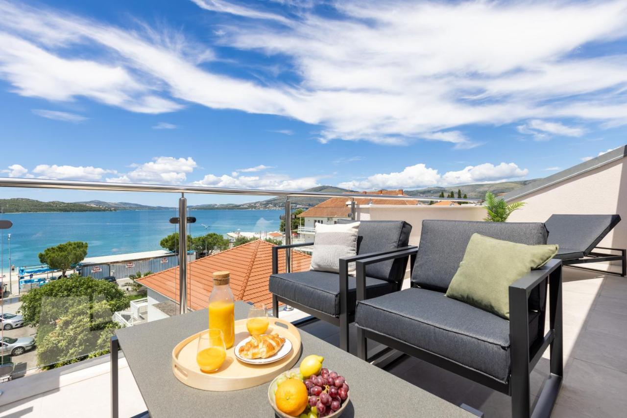 Apartments Ocrux Trogir Exterior photo